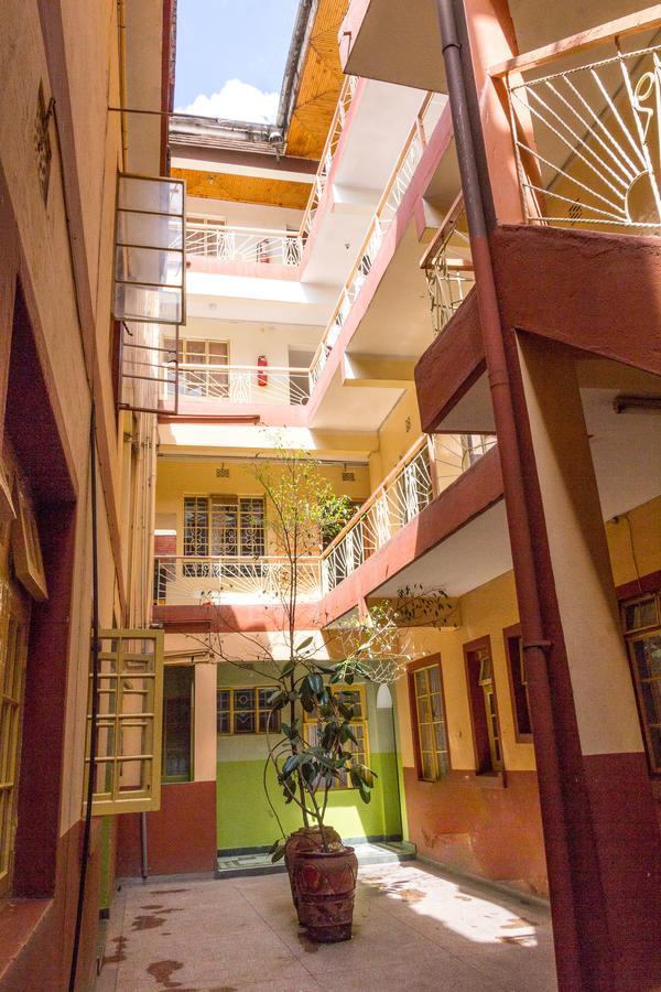 Mooreland Hotel Найроби Экстерьер фото