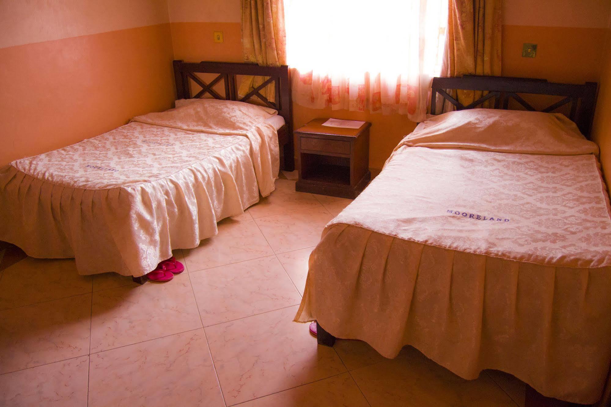 Mooreland Hotel Найроби Экстерьер фото