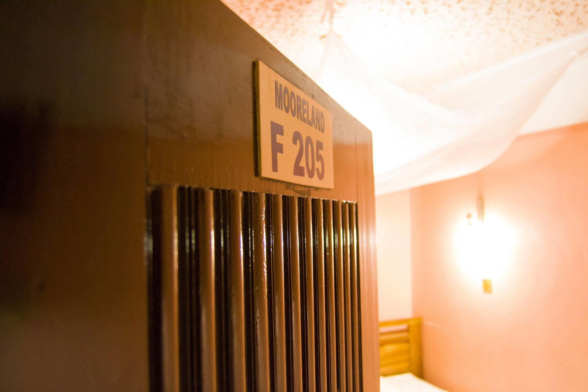 Mooreland Hotel Найроби Экстерьер фото